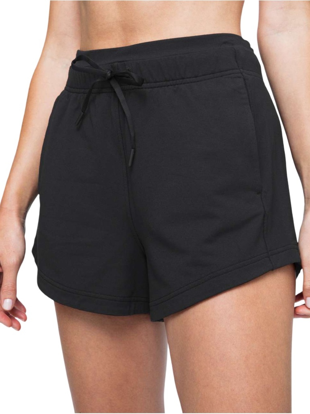 ▪️⚫️ lululemon inner glow high-rise shorts 3” in black  ⚫️◾️‎